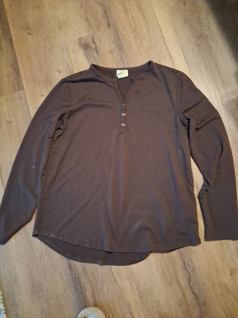 Telluride Clothing Company Women’s Brown Long Sleeve Top Medium W/Buttons